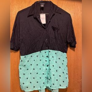 Juniors: Black & Turquoise Polka Dot Top (Size: Small)